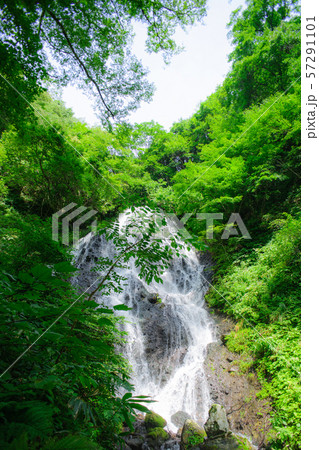 開運出世の滝　山形県 57291101