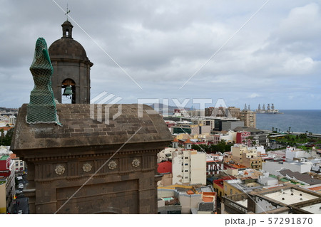 スペイン領、カナリア諸島、グランカナリア島、ラスパルマス、カテドラルからの眺め 57291870