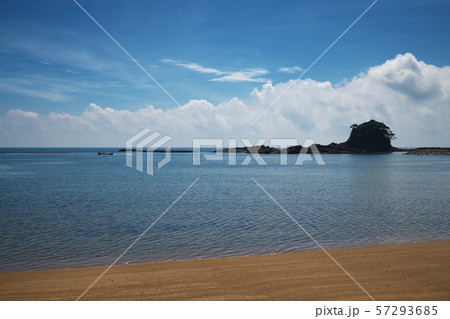 夏の志摩半島 あずり浜からの眺め 夏の志摩半島 あずり浜からの眺め 57293685