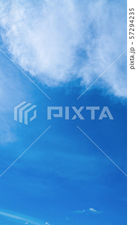 9月の空（縦） 57294235