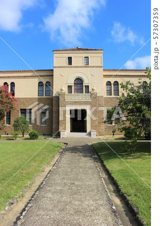 神戸女学院大学 神戸女学院大学 57307359