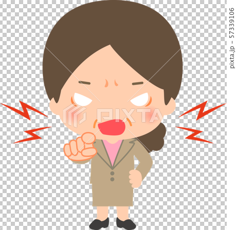 怖い顔で怒るスーツを着た中年女性 57339106