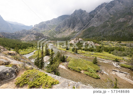 River and mountains in Gallatin National Forest, Montana, USA 57348686