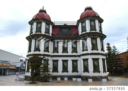 【青森県】旧弘前市立図書館（青森県重宝） 57357930