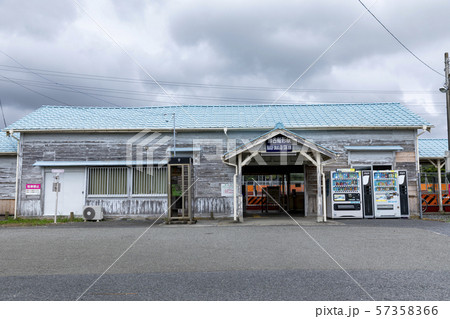 那古船形駅02 57358366