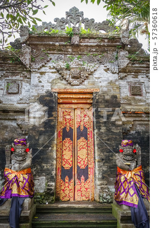 Puri Saren Palace, Ubud, Bali, Indonesia 57360618