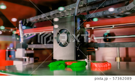 Three dimensional printer machine working at modern technology exhibition Three dimensional printer machine working at modern technology exhibition 57362089