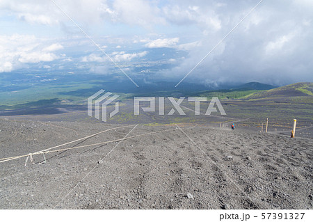 富士山　御殿場口下山道　大砂走り 57391327