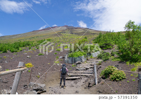 富士山 富士宮ルート 富士宮口五合目 富士山 富士宮ルート 富士宮口五合目 57391350