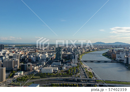 新潟市内 57402359