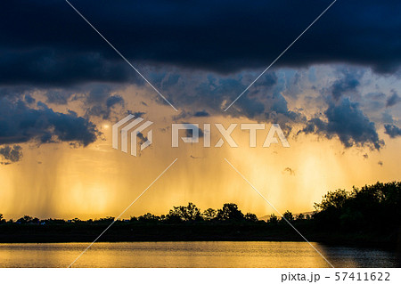 thunder storm sky Rain clouds 57411622