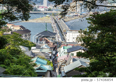 【神奈川県】江ノ島の街並み 57436854