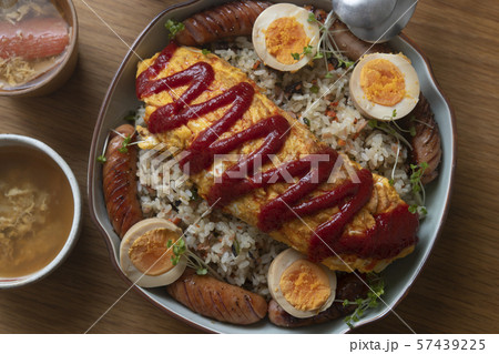 オムライスプレート 57439225