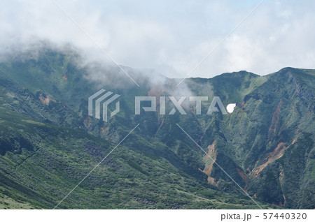 上富良野岳への登山道から見た景色（北海道） 57440320