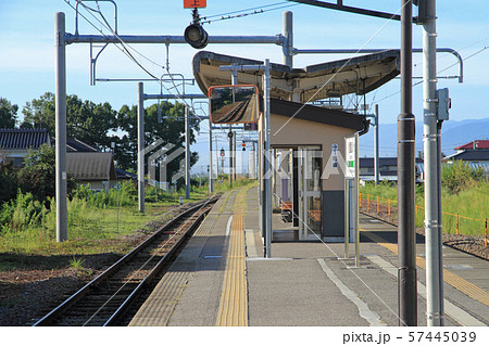JR大糸線　信濃松川駅 57445039