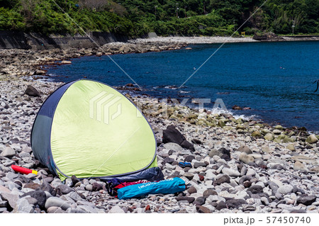 海辺のテント 57450740