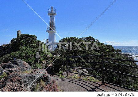 長崎鼻灯台（鹿児島県指宿市山川岡児ヶ水長崎鼻） 57453779