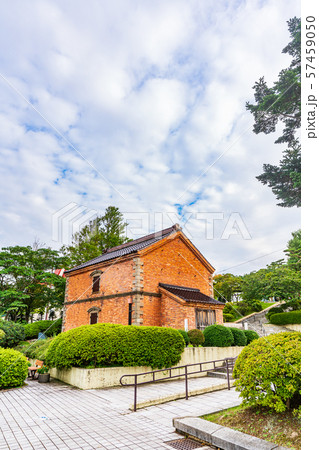 北海道函館 旧開拓使函館支庁書籍庫 57459050