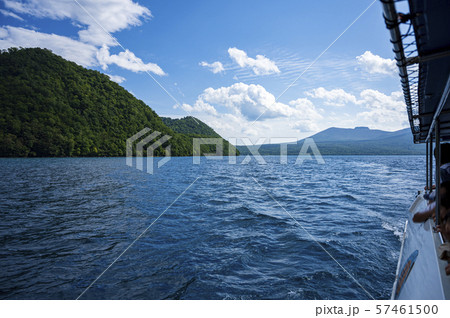 支笏湖-観光船からの眺め- 57461500