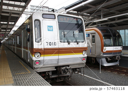 西武池袋線直通の有楽町線車両 西武池袋線直通の有楽町線車両 57463118