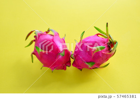 Dragon fruit slice on yellow background / Fresh 57465381