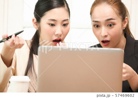 女性 ビジネス 女性 ビジネス 57469602