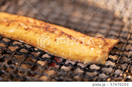 サバ(干物)の炭火焼きBBQ・bbq・炭火焼・網焼・備長炭・七輪・キャンプ・食事・鯖 サバ(干物)の炭火焼きBBQ・bbq・炭火焼・網焼・備長炭・七輪・キャンプ・食事・鯖 57470203
