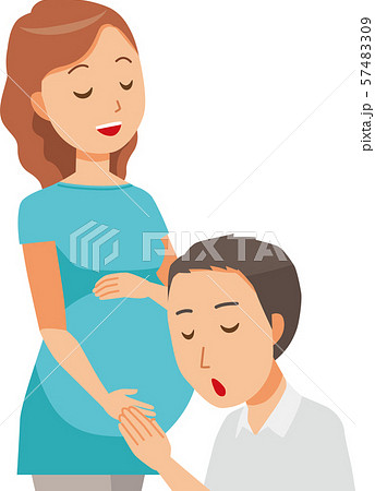 妊婦のお腹を触って胎動を感じている夫 57483309