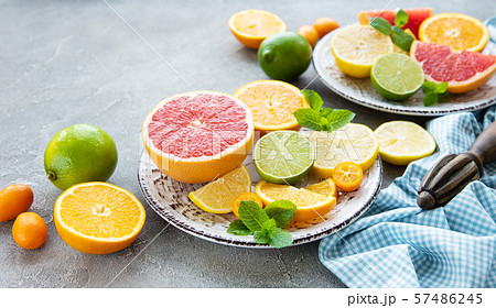 Fresh citrus fruits 57486245