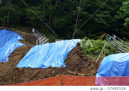 土砂崩れ 災害 復旧工事 土砂崩れ 災害 復旧工事 57495528