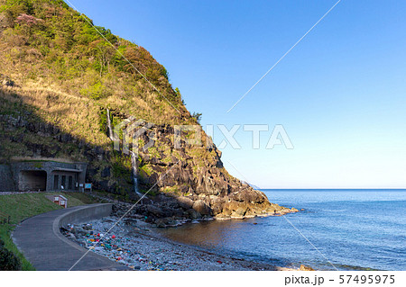 垂水の滝　(5月　能登半島　晴れ) 57495975