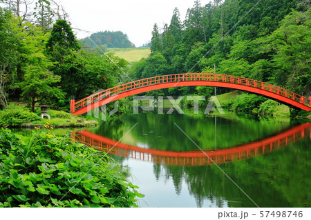 東北地方　秋田県　横手市　横手公園　太鼓橋 57498746