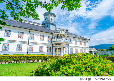 国宝　旧開智学校校舎　【長野県】 57498755