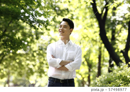 韓国人 男 男性 57498977