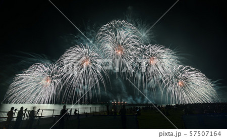 スーパー大火勢　花火大会 57507164