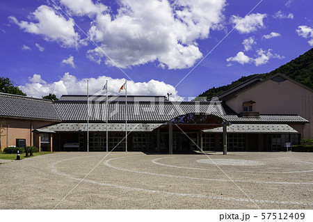 豊岡市役所　出石総合支所　兵庫県豊岡市出石町 57512409