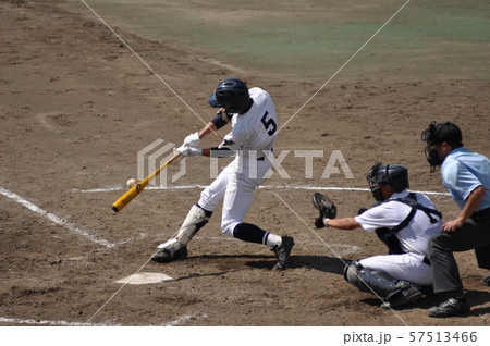 高校野球の試合 57513466