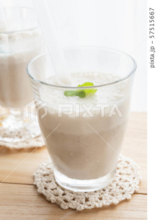 バナナジュース バナナジュース 57515667