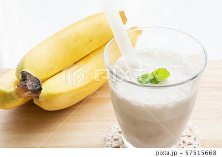 バナナジュース バナナジュース 57515668