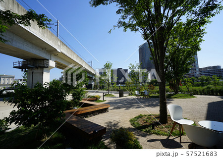 柏の葉T-SITEから柏の葉キャンパス駅に向かっての風景<千葉県柏市> 柏の葉T-SITEから柏の葉キャンパス駅に向かっての風景<千葉県柏市> 57521683