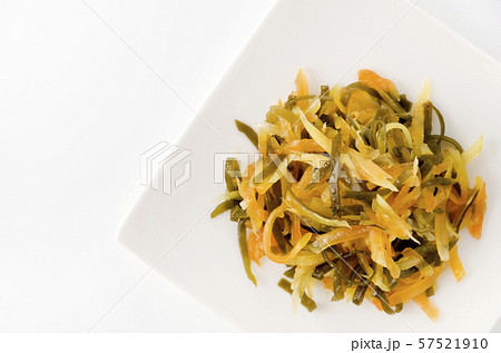 パパイヤと刻み昆布の炒め物 パパイヤと刻み昆布の炒め物 57521910