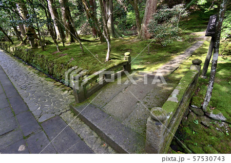 石川県　那谷寺　参道 57530743