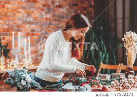 florist home business creative lady decoration 57532178