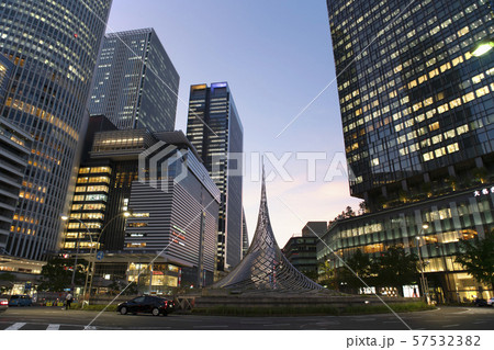 名古屋駅前ビル夜景 57532382
