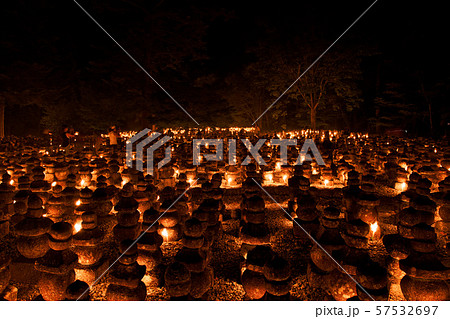 引接寺 万灯供養2019 57532697