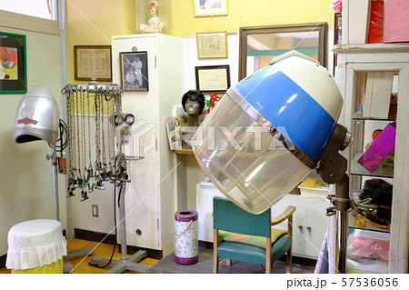 昔の美容室 昔の美容室 57536056