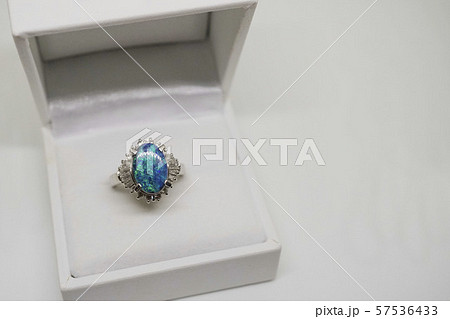 10月の誕生石　オパールリング（ブラックオパール大） 57536433