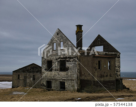 Remains of a wall from an abandoned house Remains of a wall from an abandoned house 57544138