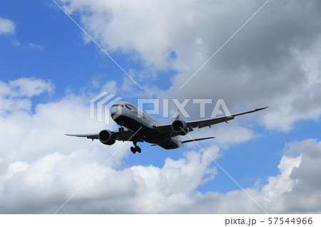 飛行機 飛行機 57544966