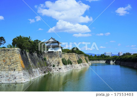 大阪城の外濠 57553403